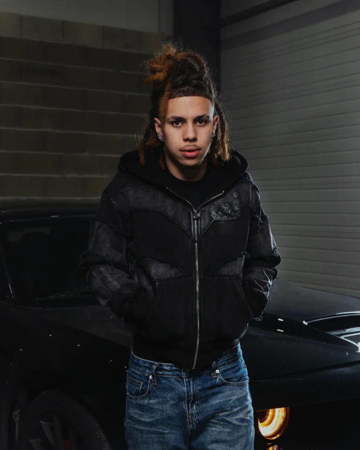 Sweat à Capuche Zippé Noir Effiloché 808 Vision (1)